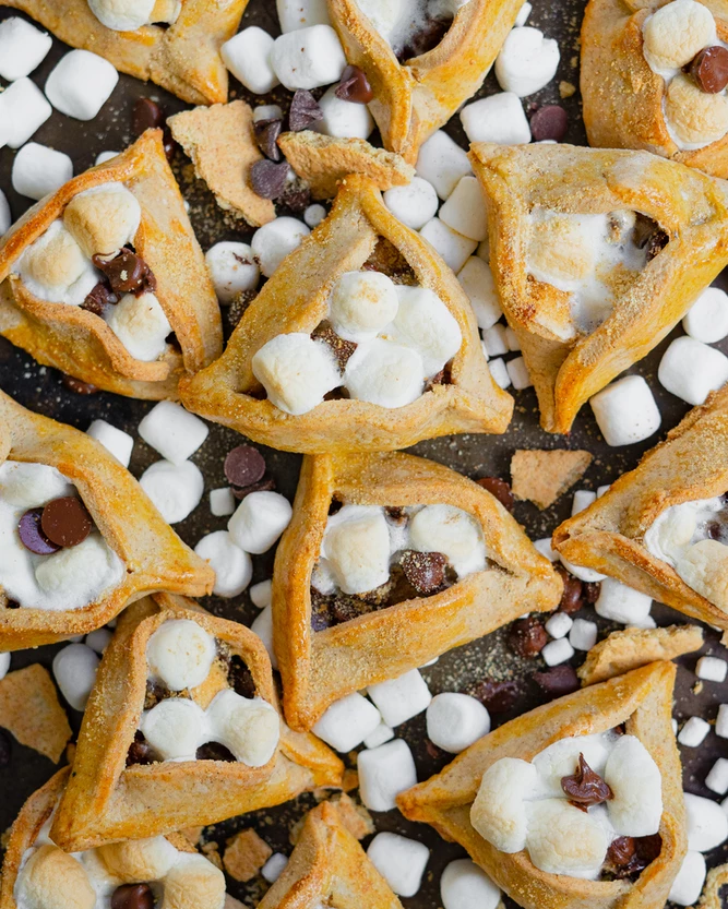 S'mores hamantaschen with marshmallows and chocolate
